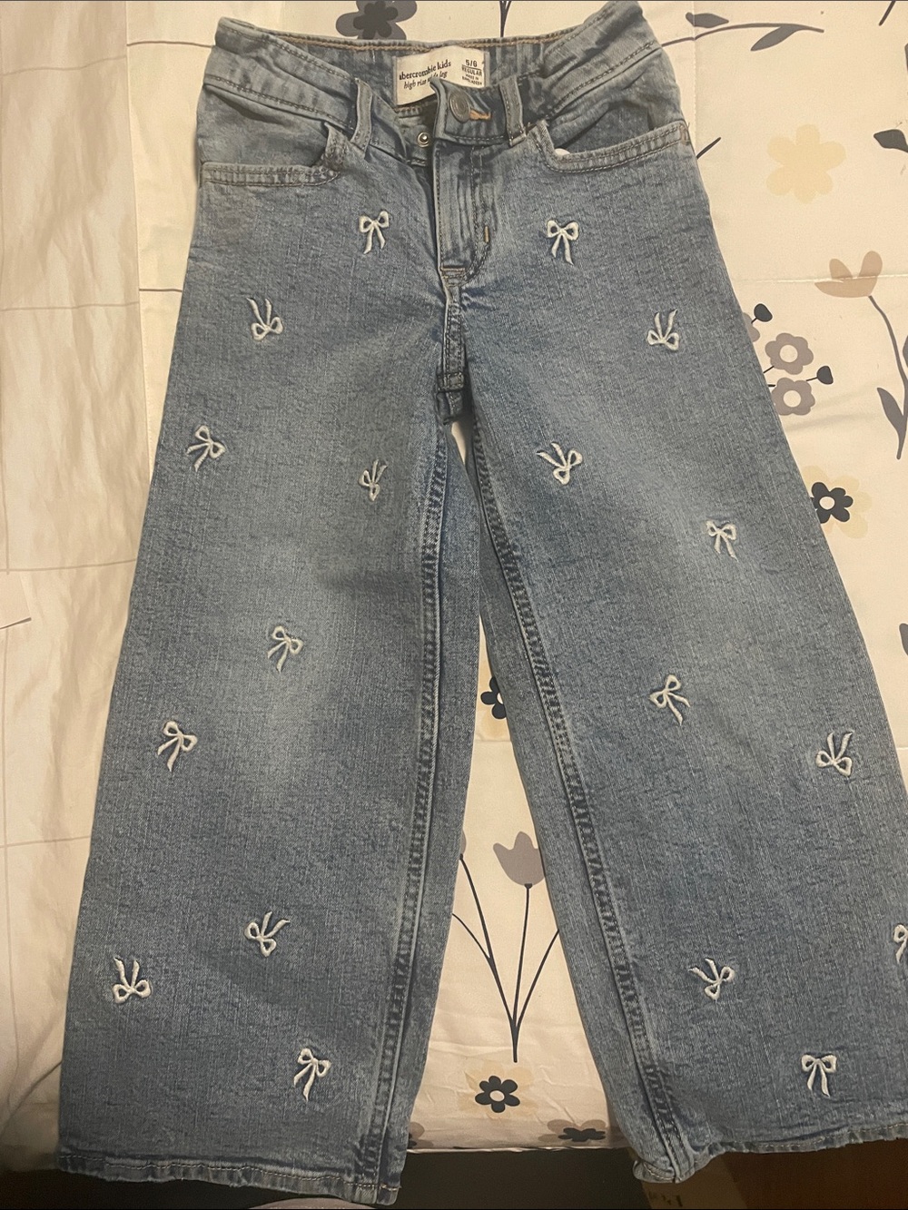 abercrombie kids Light Blue Wide-Leg Jeans with White Embroidered Bows